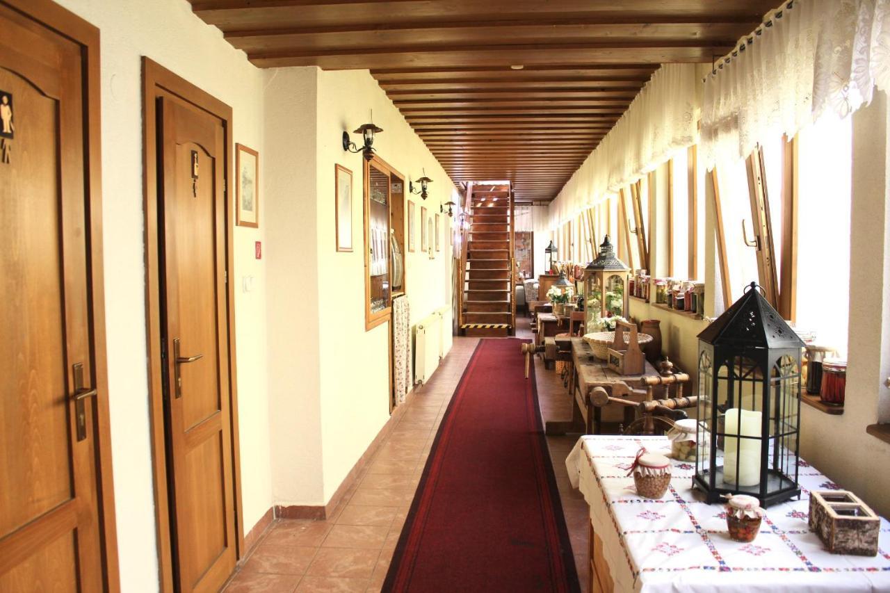 Maria Penzion & Restaurant Trencin Bagian luar foto